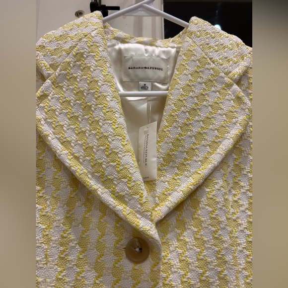 Yellow and White Banana Republic Jacket! - Picture 3 of 3